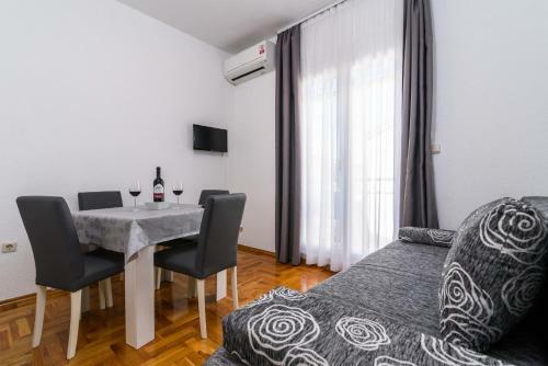Apartments Neve