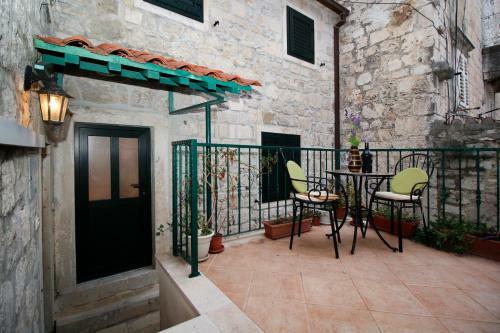 Apartments Caralipeo