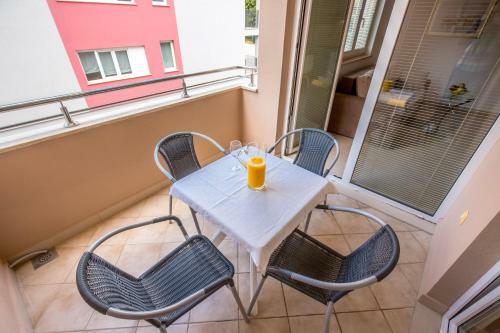 Apartments Nada