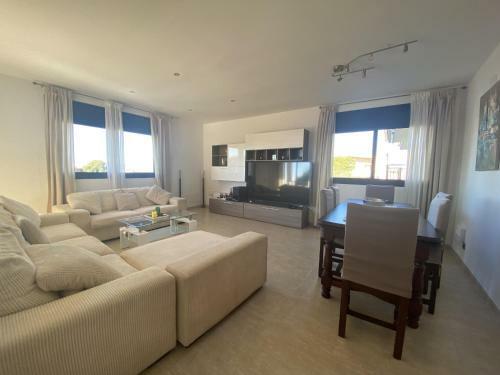 Villa R125 - Casa Traviesa