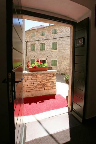 Hostal Holiday Home Bale - Valle