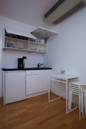 Apartamentos Makarska City Bay Studios