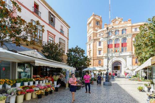 Cruise Adapted Apartment By Cadiz4rentals