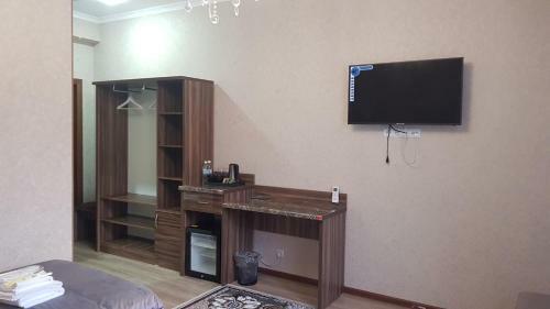 Nomad Hotel Bishkek Halal