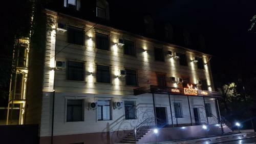 Nomad Hotel Bishkek Halal