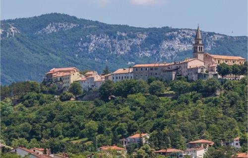 Holiday Home Buzet Urihi