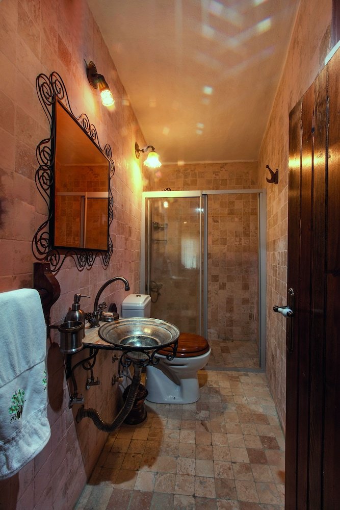 Oyku Evi Cave Hotel