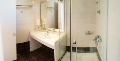 Erytha Hotel & Resort