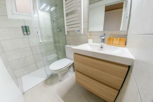 Apartamento Ahllenrock Cornell� Barcelona Sud Qr