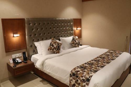 Hotel Sk Lords Eco Inn Ahmedabad