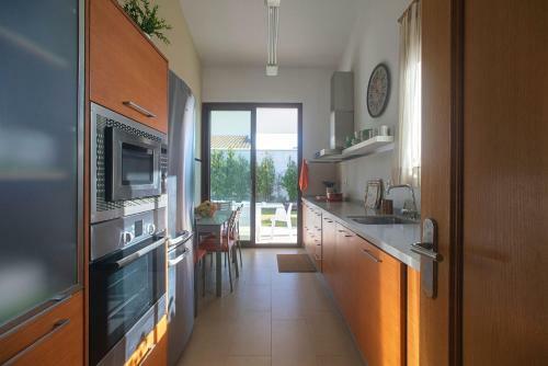 Villa Luxury Ocean View 100m From The Beach And Pool !!!