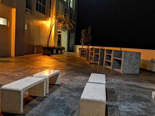 Apartamento Strait Garden Suites X Ace Pro @ George Town
