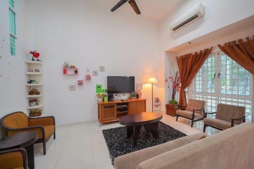 Hotel Oyo 89987 Nautilus Bay Home Inn