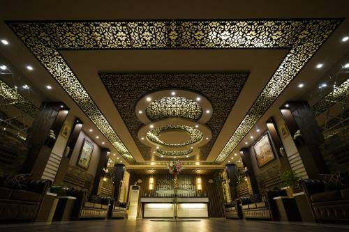 Oxygym Club Hotel & Suites