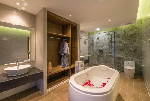 Hotel Cher?mantra? Aonang? Resort & Pool? Suite
