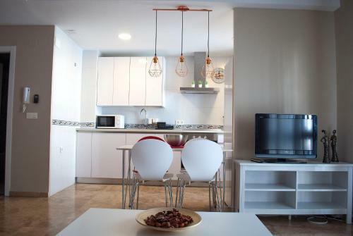 Luminoso Apartamento Con Parking Privado