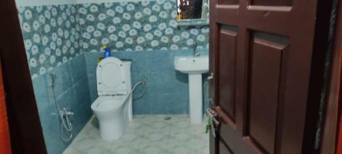 Milind Home Stay