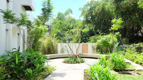 Apartamento Aya Stays 1 At Parahyangan Residence
