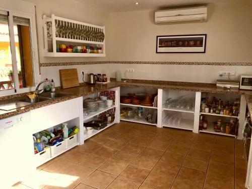 Stunning 4-bed Roman Villa Spain's Golden Triangle