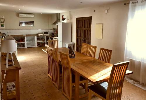 Stunning 4-bed Roman Villa Spain's Golden Triangle