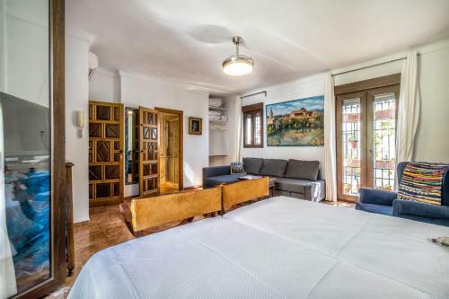 Apartamento Con Patio Cordob�s En San Basilio