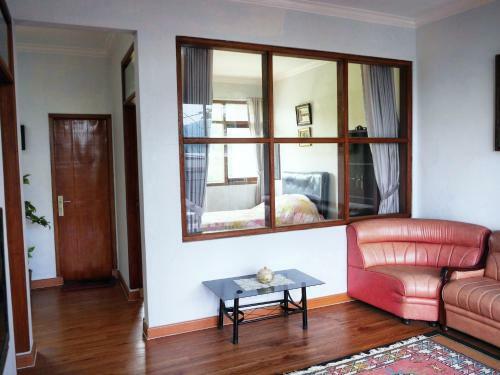 Wiltshire 1 Dago Pakar - Hillside Villa Max 10 Orang