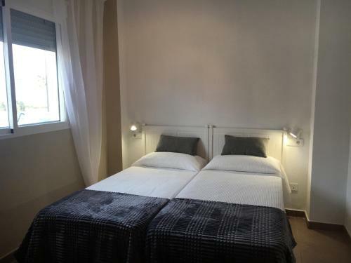 Apartamento Primera Linea de Playa Con Piscina