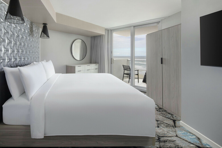 Renaissance Daytona Beach Oceanfront Hotel