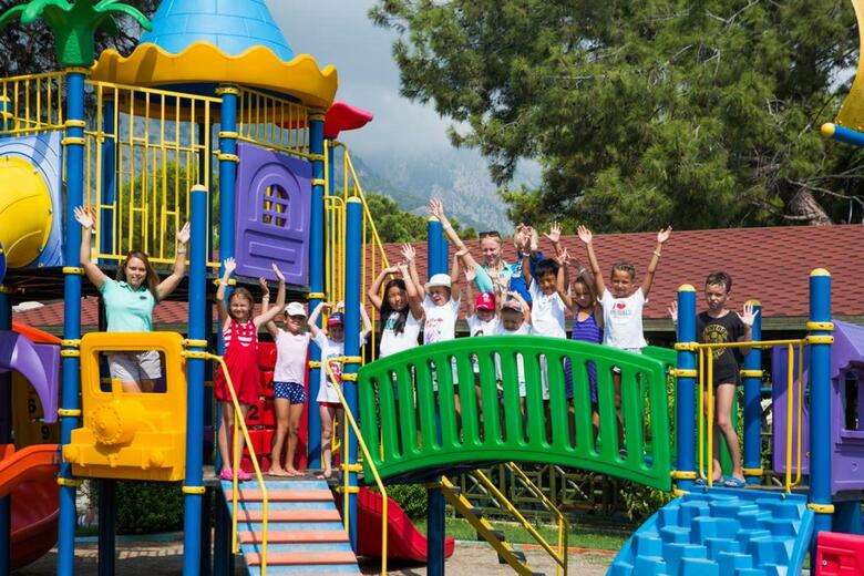 Hotel Crystal Flora Beach Resort