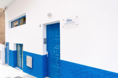 Hostal Riva Guest House Los Abrigos