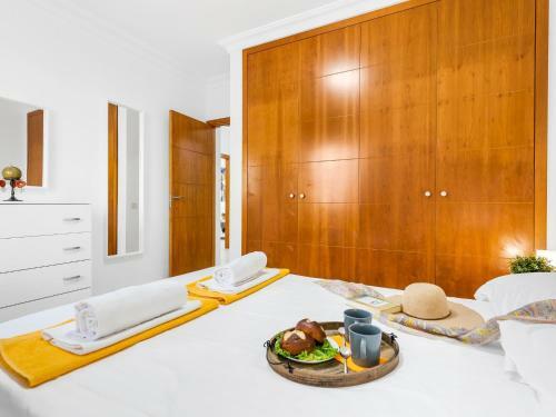 B18 Stunning 2 Bedroom Apartment En Los Abrigos