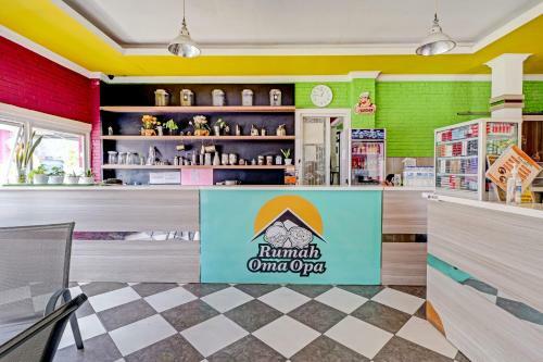 Hotel Oyo 90617 Rumah Oma Opa