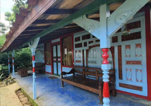 Hotel Mendulang Lembang Resort & Resto
