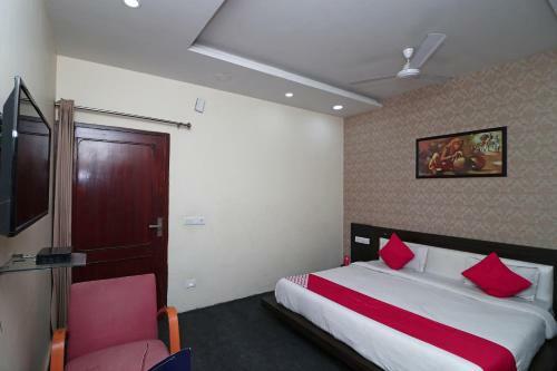 Oyo 16499 Hotel Moti Dungri Palace