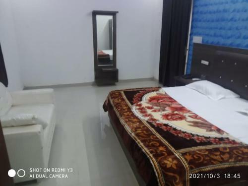 Oyo 83300 Hotel City Palace