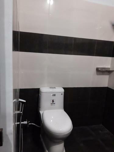 Hotel Madaparambil Residency