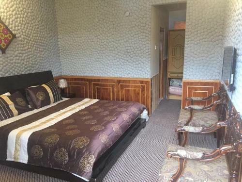 Hotel Embassy Villa Suite