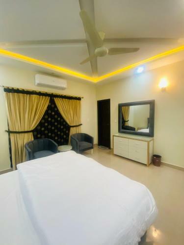 Bed & Breakfast Continental Boutique House