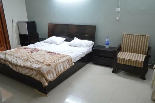 Bed & Breakfast Royal Manor F-10