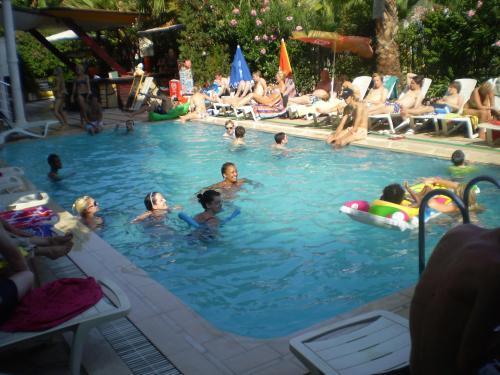 Yacht Marina Apart Hotel