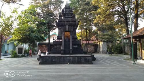 Hostal Rumah Singgah Peziarah Ganjuran
