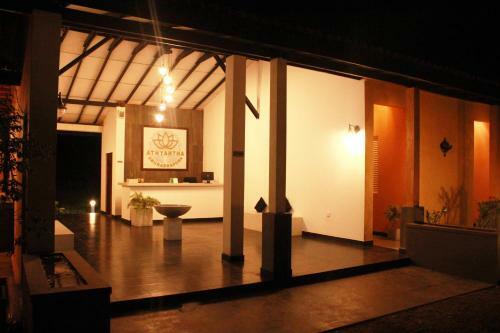 Hotel Athyantha Resort