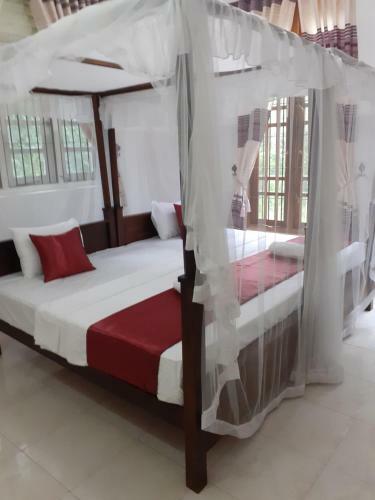 Hostal Royal Views Residence