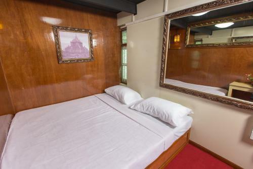 Mural Hostel