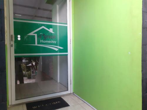 Hotel Spot On 2332 D'green Homestay