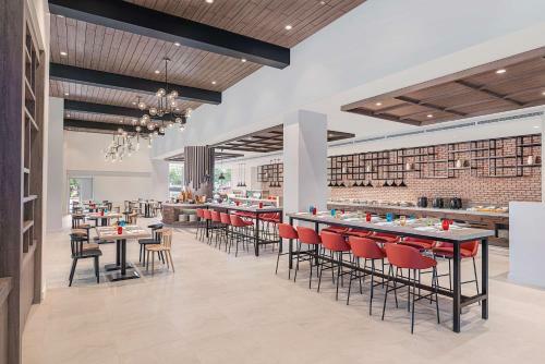 Hotel Park Inn By Radisson Bacolod