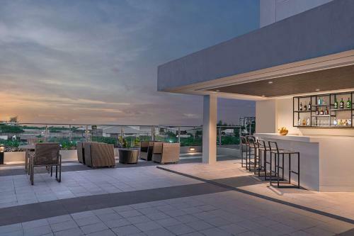 Hotel Park Inn By Radisson Bacolod