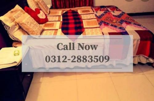 Hotel Karachi Couple Guest House