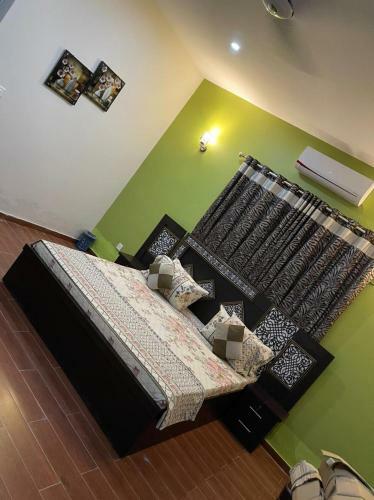 Hotel Executive Lodge