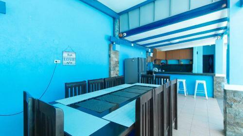 Hotel Blue Se�orita Private Resort Cavite